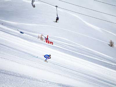 Skieur championnat monde ski de vitesse Vars 2023